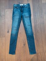 HOLLISTER Jeans Größe W24 L30 Nordrhein-Westfalen - Hattingen Vorschau