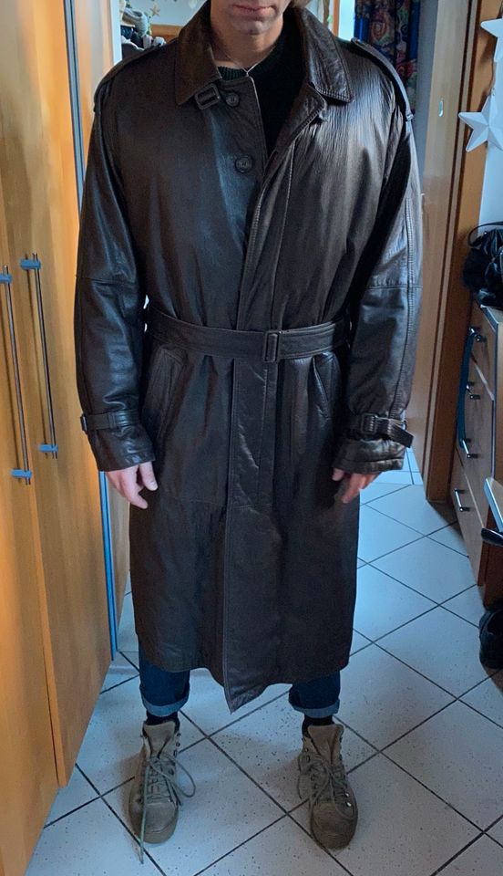 Herren Ledermantel lang Trenchcoat braun Gr. 54 L in Bayern - Neutraubling  | eBay Kleinanzeigen ist jetzt Kleinanzeigen