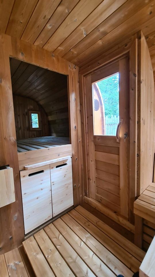 Panorama Campingfass Schlaffass Gartenhaus Tiny House Saunafass Wohnwagen Vanlife Pension Ferienwohnung Bus Holzhaus Garten Badezuber Fasssauna Glambing Campingtonne Campingpod Ferienhaus Thermoholz in Erfurt