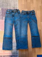 2 tolle Jeanshosen Jeans Zwillinge Gr. 128 Dresden - Briesnitz Vorschau