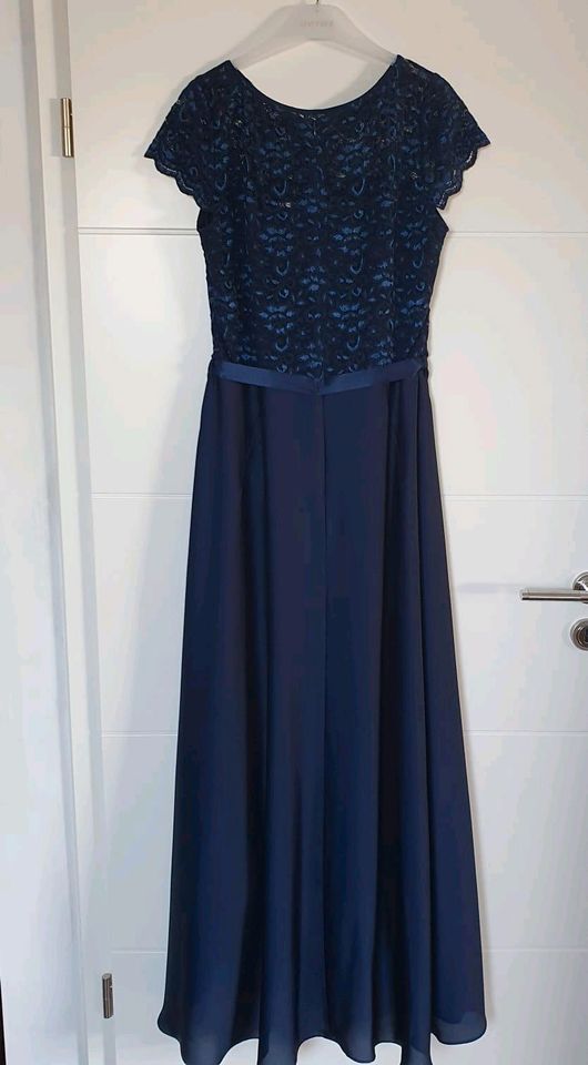 Kleid Abendkleid in Magdeburg