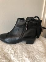 Gerry Weber Leder Stiefeletten schwarz Gr. 39 Nordrhein-Westfalen - Pulheim Vorschau