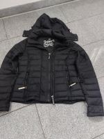 Jacke superdry schwarz mit double Zip gr.m Nordrhein-Westfalen - Herten Vorschau