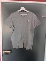 Nike Herren T-Shirt grau M Nordrhein-Westfalen - Haan Vorschau