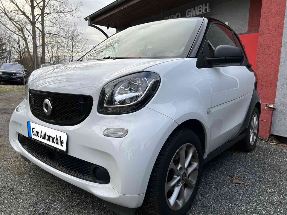 Smart ForTwo  EQ,2.H,Elektro,16tkm,S.Heft,el.FH,Autom in Rostock