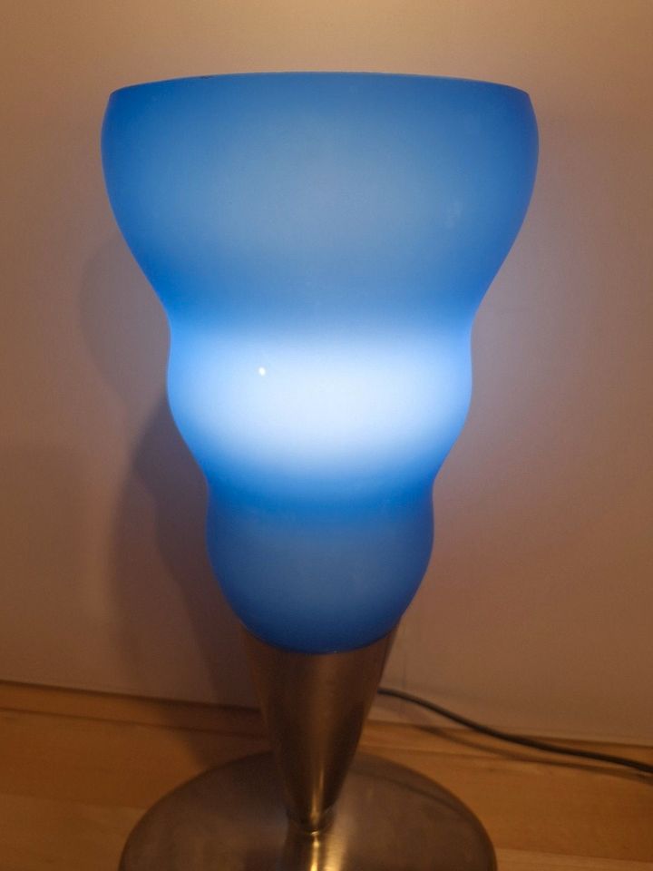 Tischlampe Fischer Leuchten Glas Blau Ständer Nickel Höhe 31 in Heidelberg