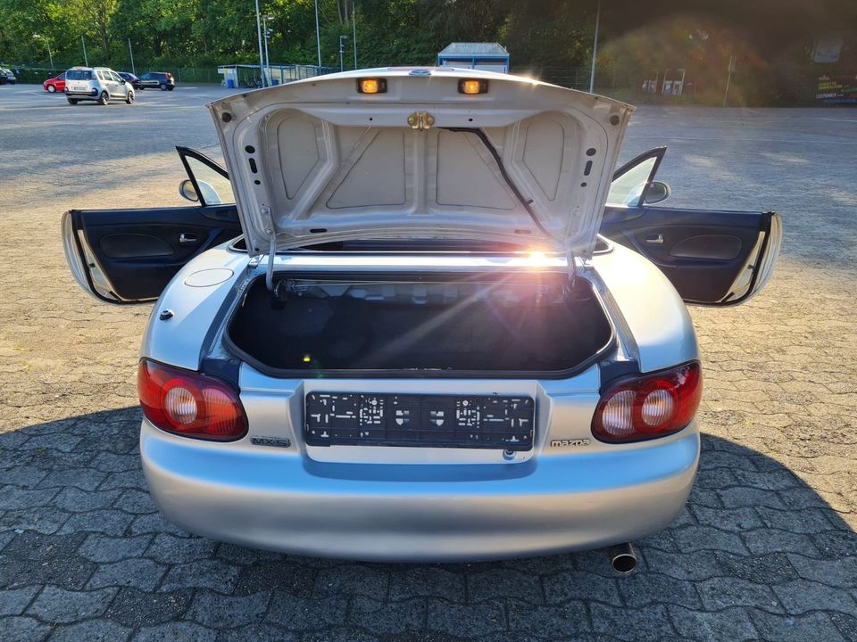 Mazda MX-5 1.6,HU/AU 05.2026, Inkl. 12 Monate Garantie in Delmenhorst
