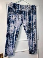 Alex Yogahose Damen XL Leggings Fitness Damen 3/4 Sporthose Saarland - Dillingen (Saar) Vorschau