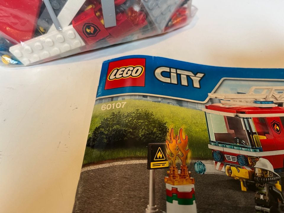 Lego Set verschieden 76907 , 30590, 60107, 60207, 42148 in Radebeul