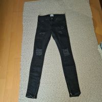 Fakeruth Röhrenjeans Jeans mit Details Gr. 31 schwarz Bayern - Altenstadt an der Waldnaab Vorschau