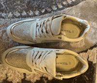 Tamaris Sneaker Gold Beige Gr. 40 München - Berg-am-Laim Vorschau