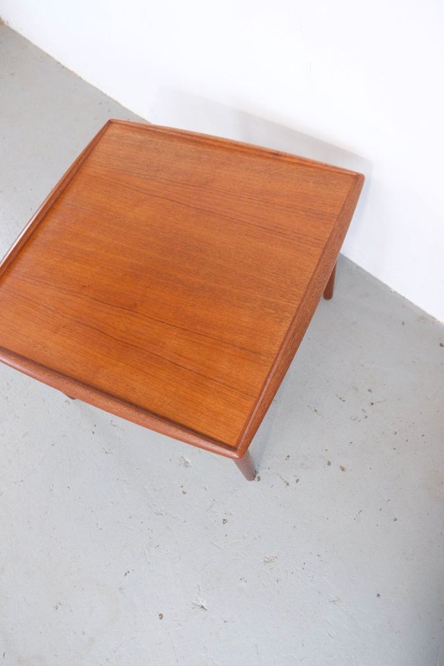 Mid Century 60er 70er Couchtisch Beistelltisch GRETE JALK Teak in Gießen