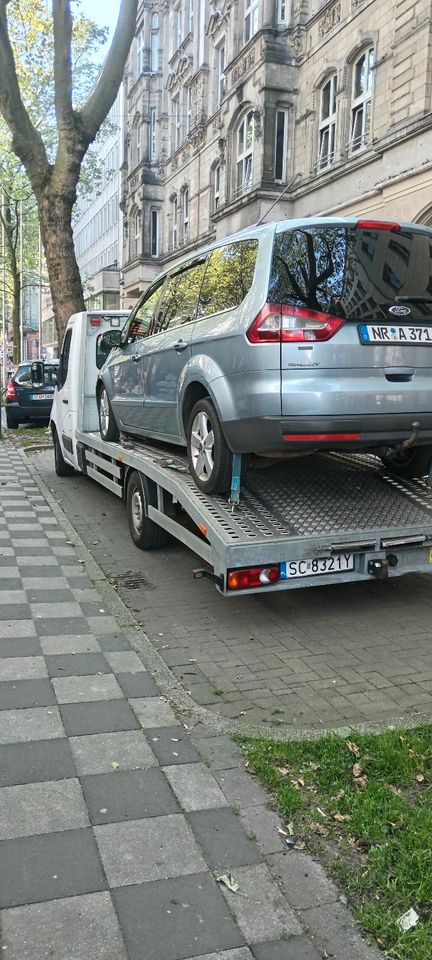 Abschlepp Renault Master Tauschen fur Wohnmobil in Düsseldorf