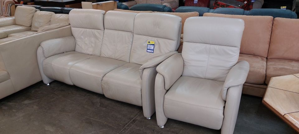 Ledersofa / Couch - 3-Sitzer + Sessel - HH201005 in Swisttal