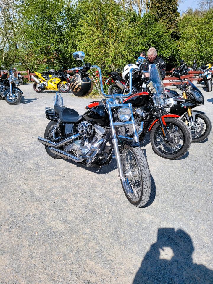 Harley Davidson Dyna Wide Glide FXDWG Top Zustand Tausch gg. SUV in Hessisch Oldendorf