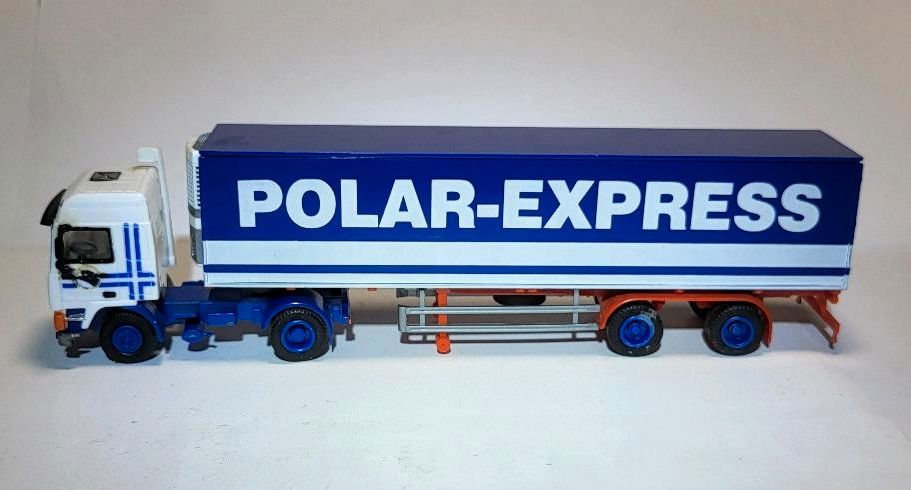 Herpa Volvo F12 Globetrotter Kühlkoffer Sattezug Polar-Express H0 in Raisdorf