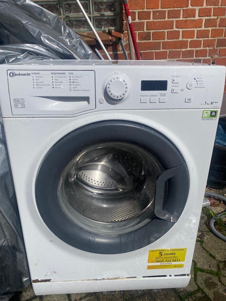 Bauknecht Waschmaschine neuwertig in Kiel