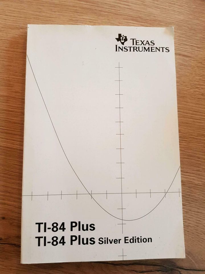 Taschenrechner grafikfähig ti texas Instruments 84plus in Steingaden