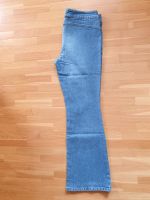 S.Oliver Pants schöne blue Jeans Größe 44 Bootcut Hessen - Bischoffen Vorschau