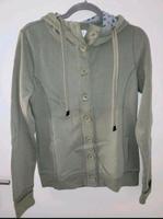 Grüne Sweatshirt- Jacke von Manguun in Größe S Hessen - Biebergemünd Vorschau