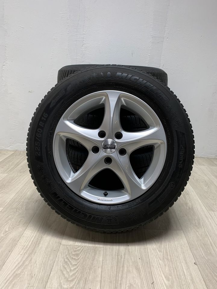 VW Tiguan I 1 5N 16" Winterreifen Winterräder Felgen Alufelgen in Burgwedel