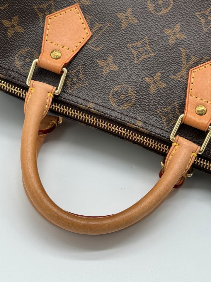 Louis Vuitton Speedy 30 + Pochette Accessoires in Königswinter