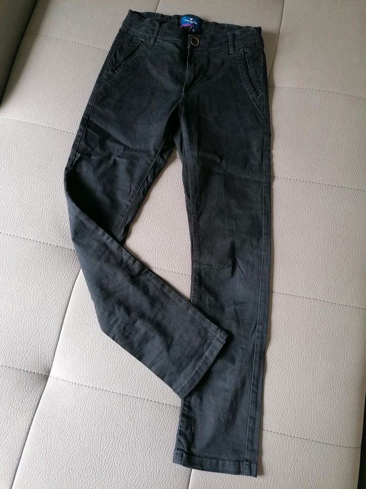 PAKET GR. 146 152 TOMMY HILFIGER TOM TAILOR HOSEN JEANS in Wuppertal