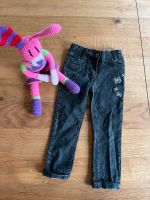 Süße Jeans mit Schmetterlingen, Gr. 92 Rheinland-Pfalz - Niederzissen Vorschau