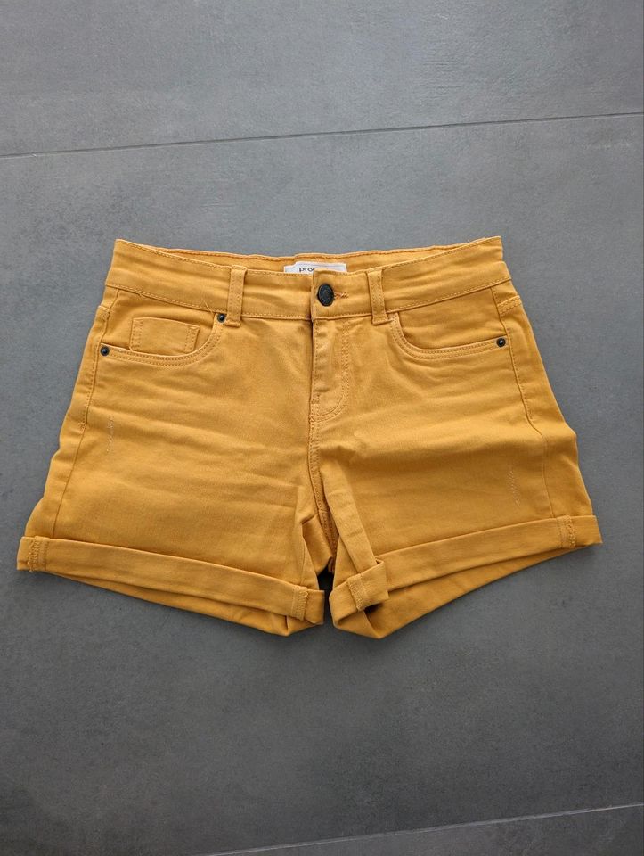 Shorts Promod xs 34 senfgelb kurze Hose in Meinerzhagen