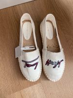 Tommy Hilfiger Espadrilles neu Sandalen Sommerschuhe Köln - Köln Buchheim Vorschau