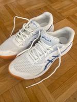 Sportschuhe ASICS Upcourt 5 Größe 40.5 Hessen - Kassel Vorschau
