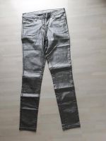 Jeans Hose beschichtet glänzend Glanz Gr. M 38 einfach. Bundw. 40 Hessen - Lorsch Vorschau