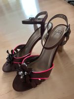 Schöne Pumps High Heels Sandalen mit Absatz, Gr. 39, neuwertig Hessen - Herborn Vorschau