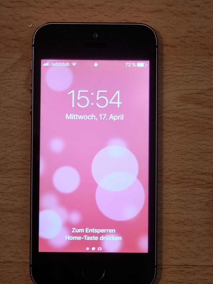 iPhone 5s 16GB schwarz silber in Hanau