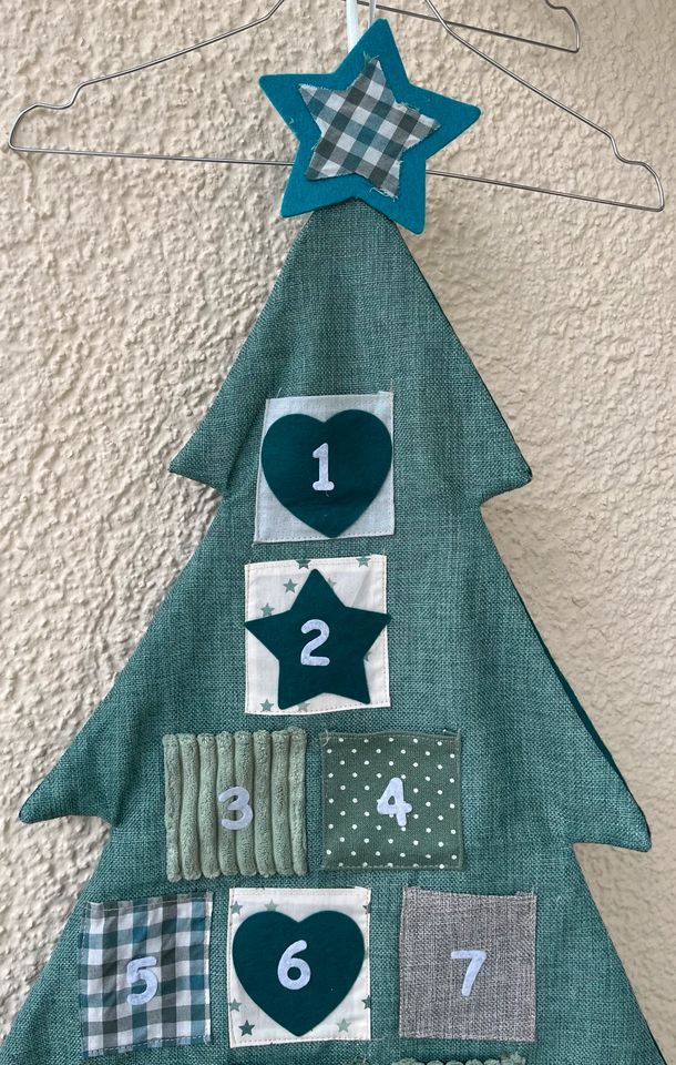 Adventskalender Tannenbaum in Ostfildern