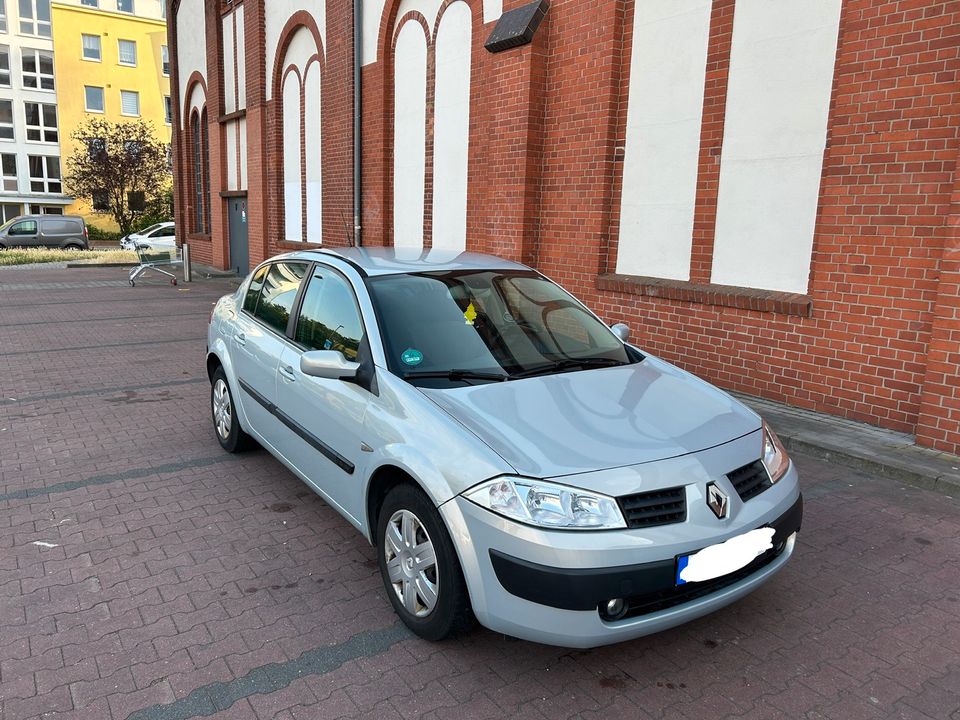 Renault megane 2 1.6 16v in Berlin