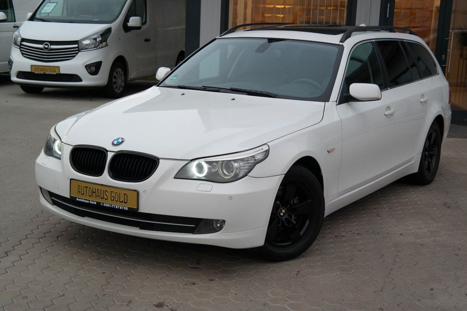 BMW 523 Baureihe 5 Touring 523i/Pano/Soft-Close/Alu in Rostock