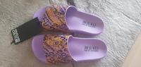 Versace Couture Badeschlappen, Schuhe, lila, neu passend für 38 Bayern - Lauf a.d. Pegnitz Vorschau