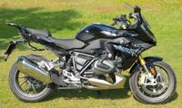 BMW R1250RS k54 triple black viele Pakete 1800km Niedersachsen - Isernhagen Vorschau