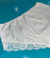 Edler Slip mit Spitze  Gr.58/60  Ulla Popken  NEU Bayern - Stein Vorschau