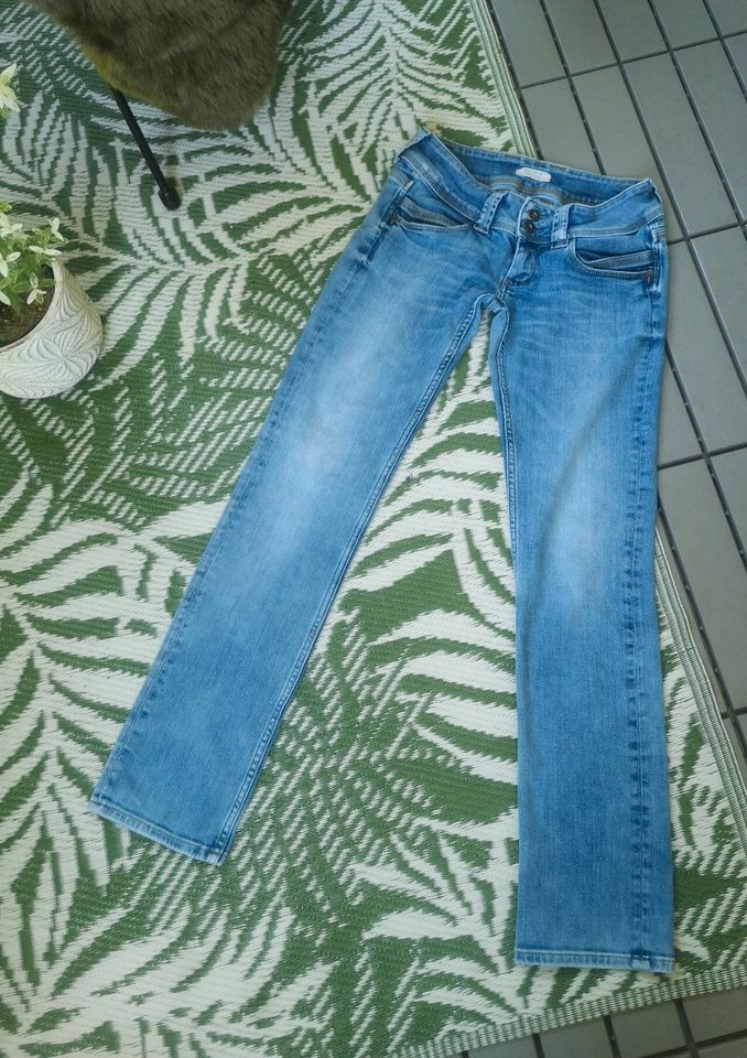 Neuwertige original pepe jeans 28/32 in Witten