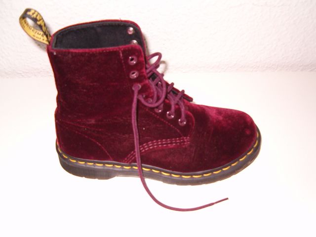 Dr Martens Pascal Samt Stiefel weinrot, Gr. 38, wie neu in Wetter (Ruhr)