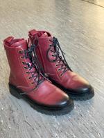 Tommy Hilfiger Leder Stiefel Booties Guter Zustand, kaum Kratzer Nordrhein-Westfalen - Siegen Vorschau
