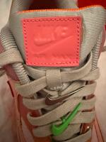 Nike Air Max Leder Rosa und Neon Grün Selten Berlin - Hellersdorf Vorschau