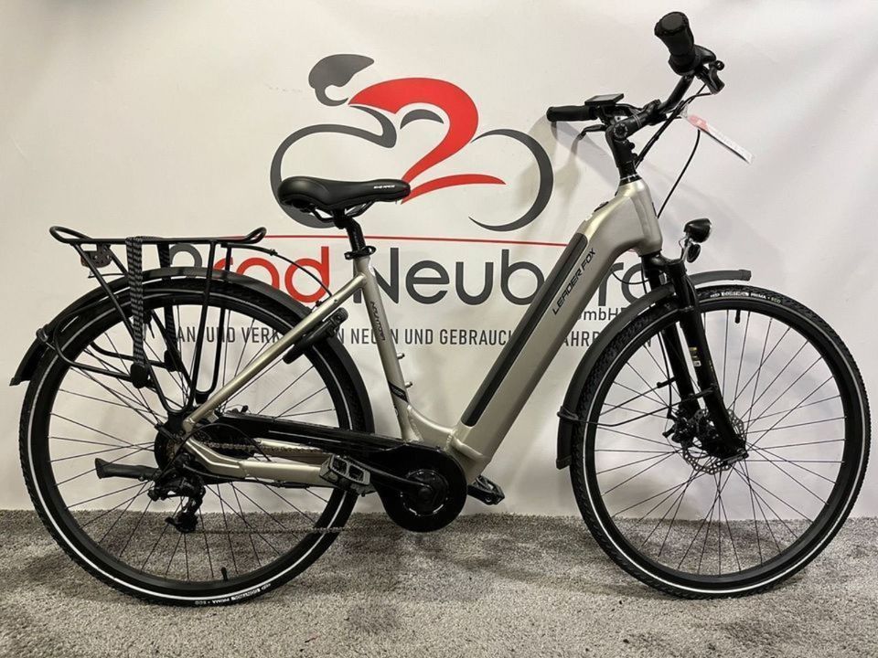 Leader Fox Induktora E-Bike 28 Zoll 504 Wh 45Nm City Fahrrad in Neuberg