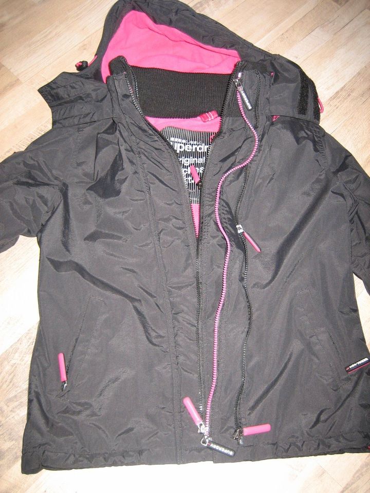 Winterjacke Gr. L Superdry Original Windcheater Jkt. TOP* in Trassenheide