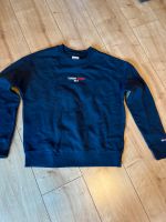 Tommy Jeans Pullover Größe S Farbe blau Top Zustand  100% Orginal Friedrichshain-Kreuzberg - Friedrichshain Vorschau