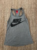 Nike, Sporttop, Größe XS Baden-Württemberg - Besigheim Vorschau