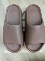 Adidas Yeezy Slide Gr. 42 / 8 - Flax / Braun Nordrhein-Westfalen - Stadtlohn Vorschau