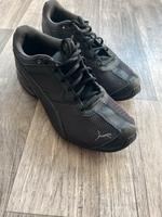 Puma sneakers schwarz neuwertig 42,5 Hessen - Wiesbaden Vorschau